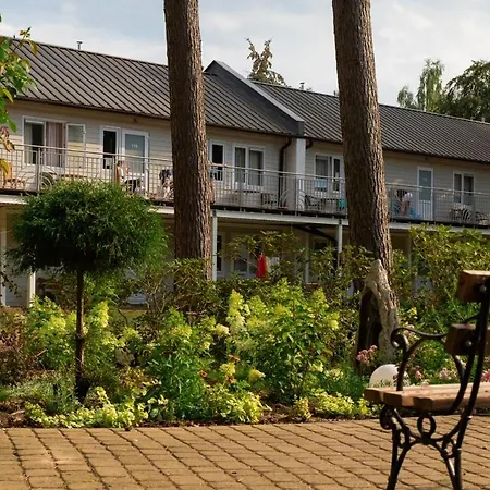 Stilo ミエンジズドロイェ