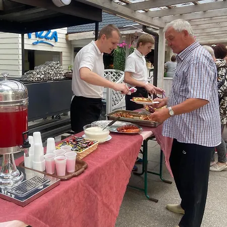 Stilo リゾート ミエンジズドロイェ